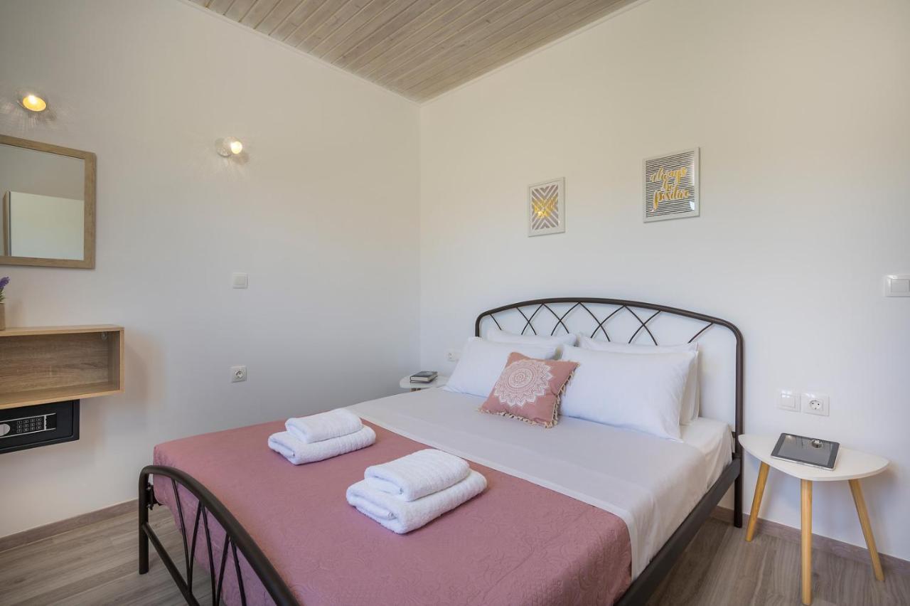 B&M Villas Metochi Siriliou Esterno foto