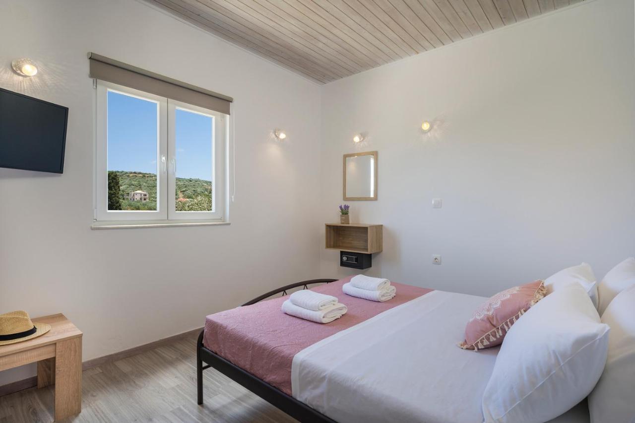 B&M Villas Metochi Siriliou Esterno foto
